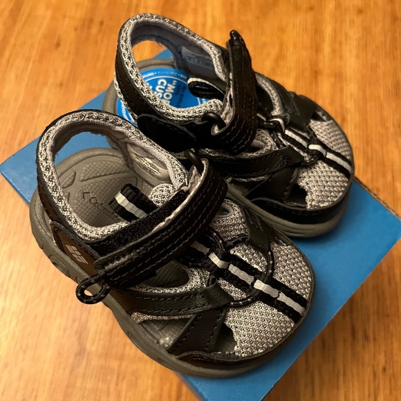 Columbia NWT infant boy sandals - Picture 5 of 5